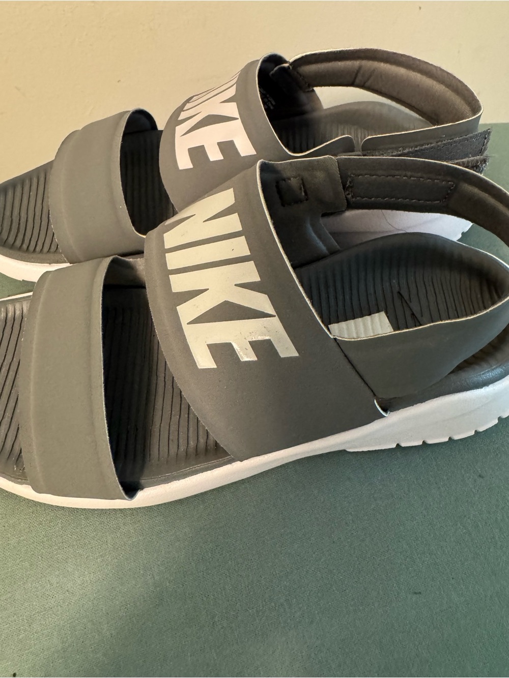 Nike Women Gray Logo Strap Sandals - Picture 3 of 4